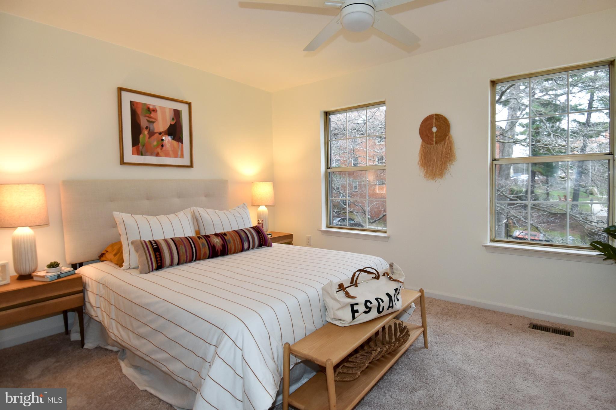 SADDLE RIDGE - Residential