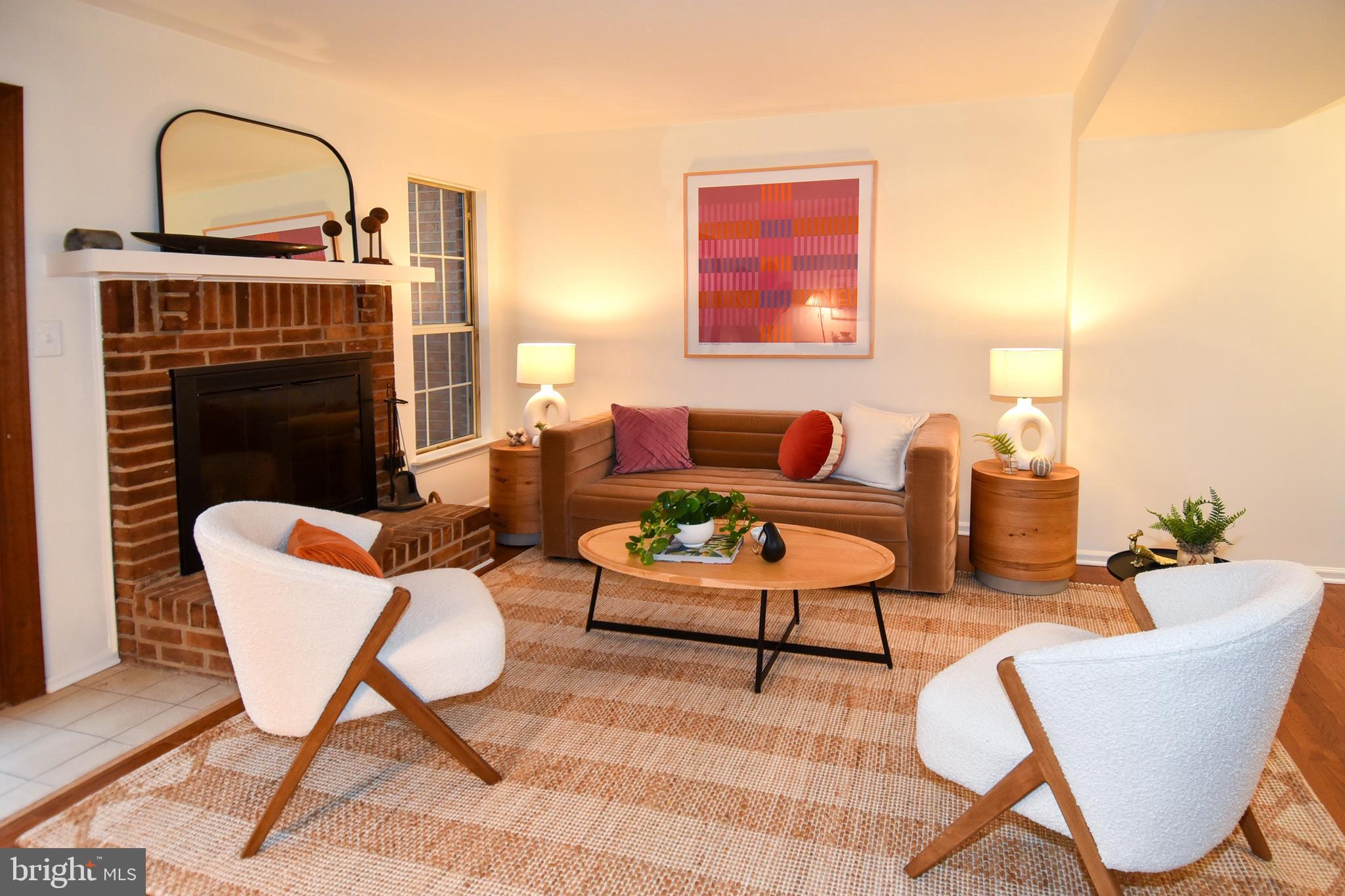 SADDLE RIDGE - Residential