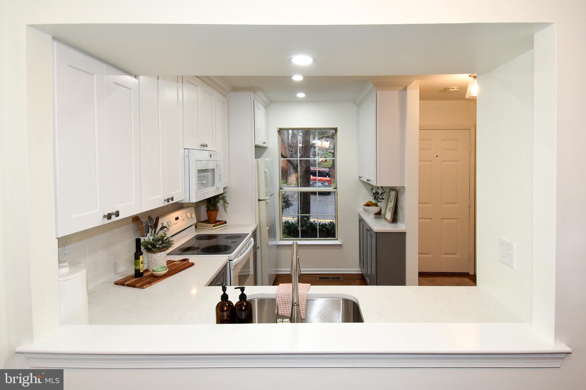 SADDLE RIDGE - Residential