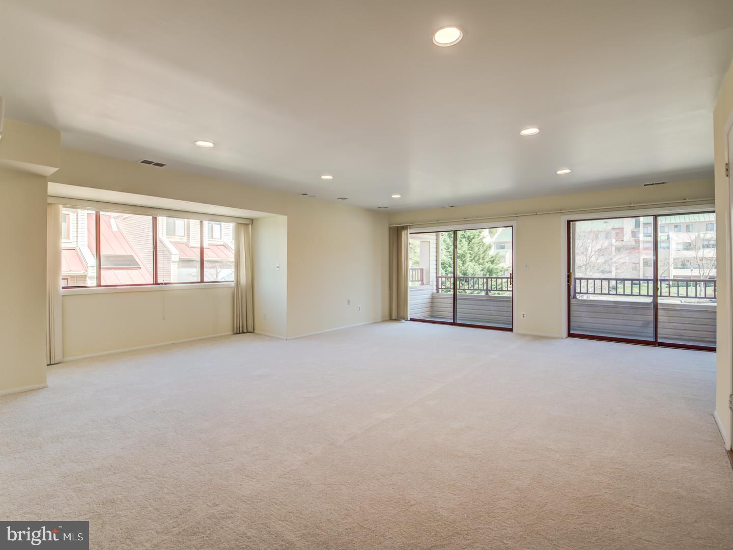 CLUB AT MCDONOGH - Residential