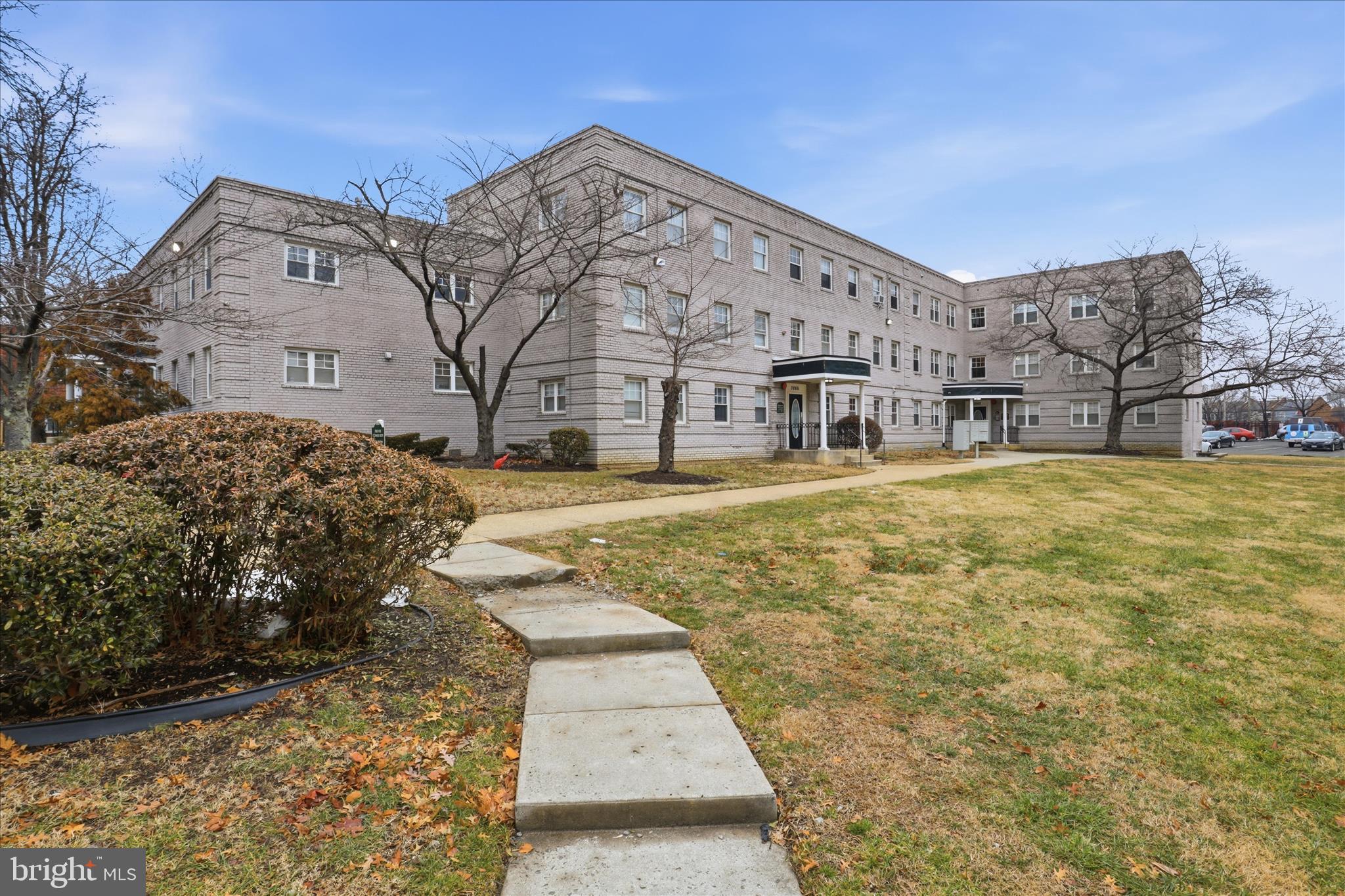 CONGRESS HEIGHTS - Residential