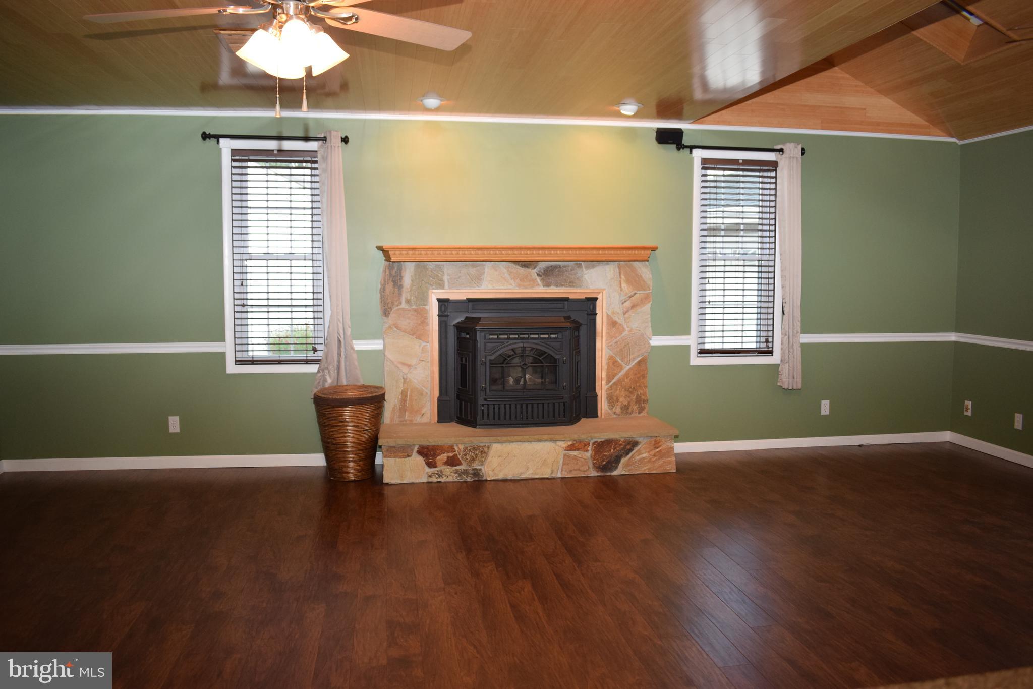 FAIRLESS HILLS - Residential