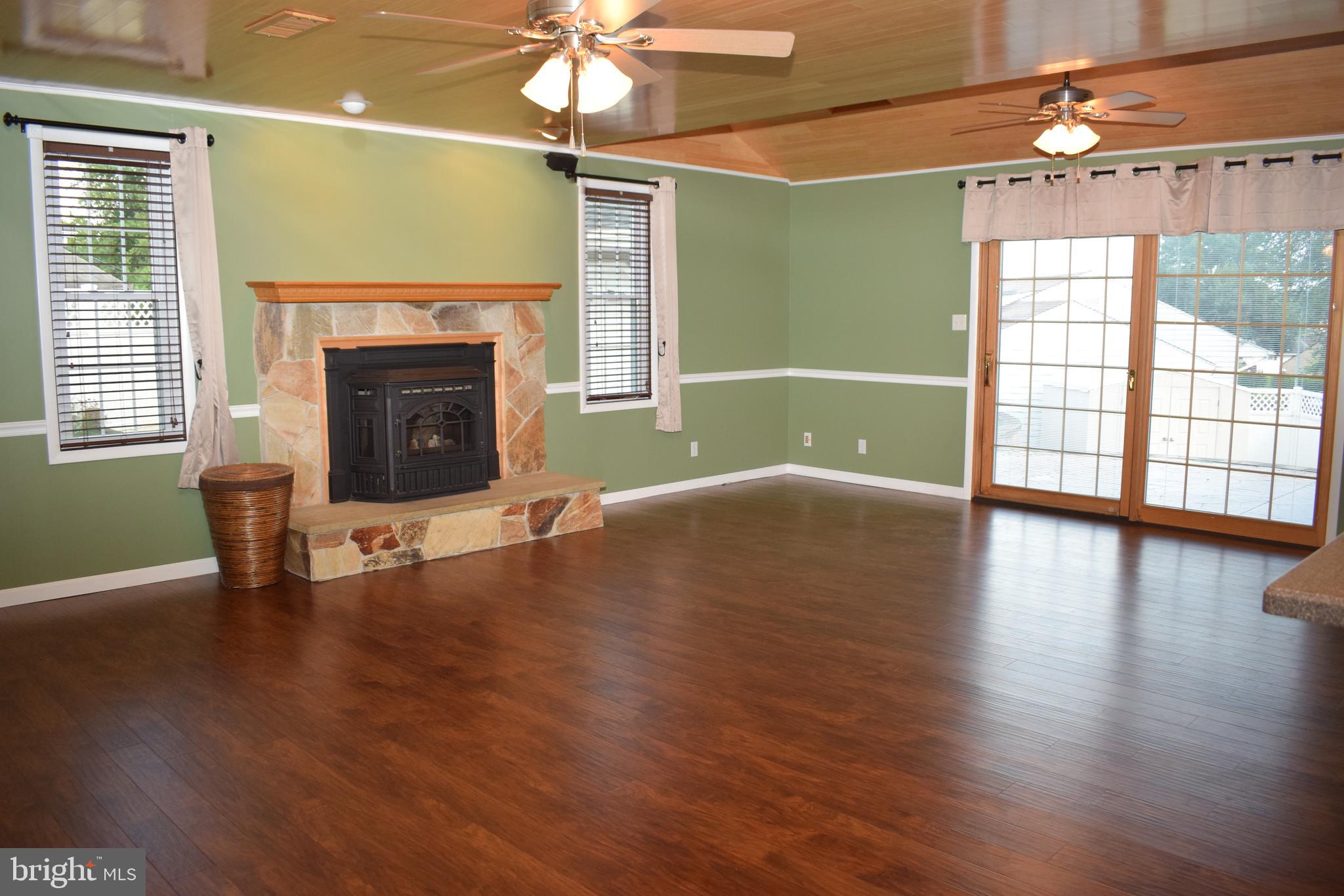 FAIRLESS HILLS - Residential