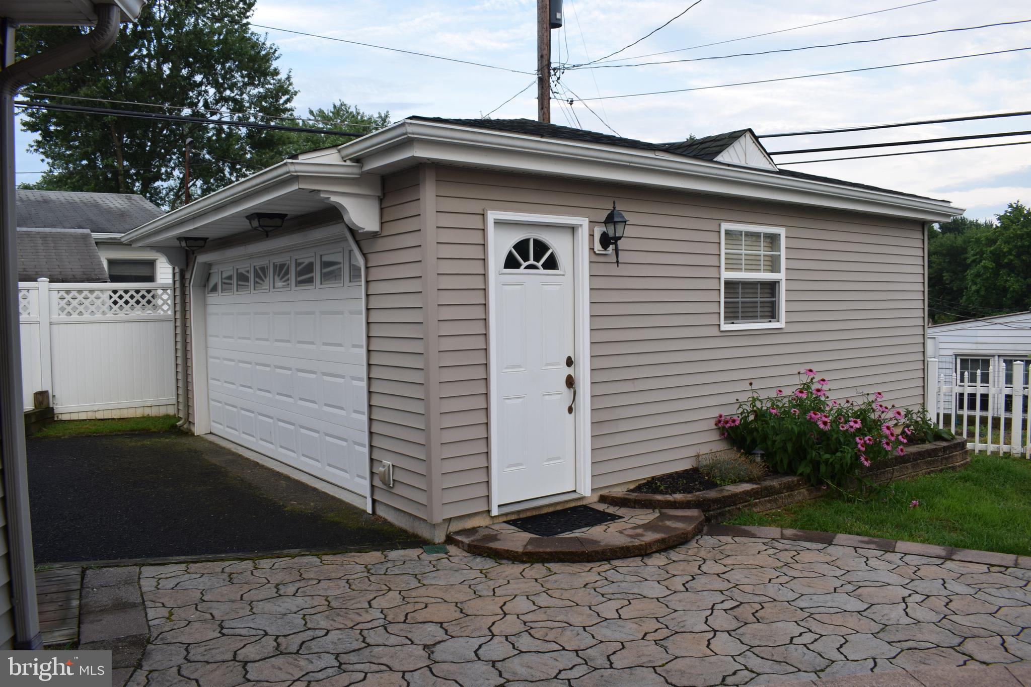 FAIRLESS HILLS - Residential