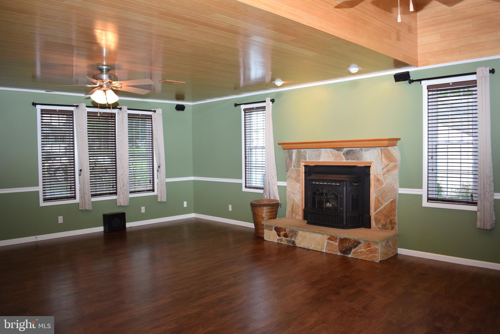 FAIRLESS HILLS - Residential