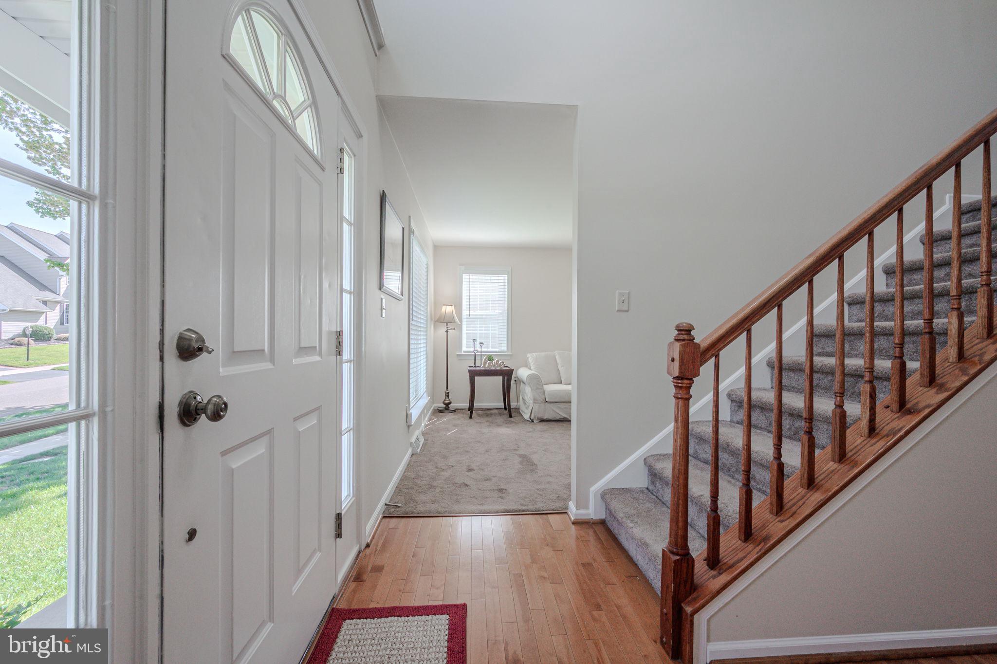 LAMBORN HUNT - Residential