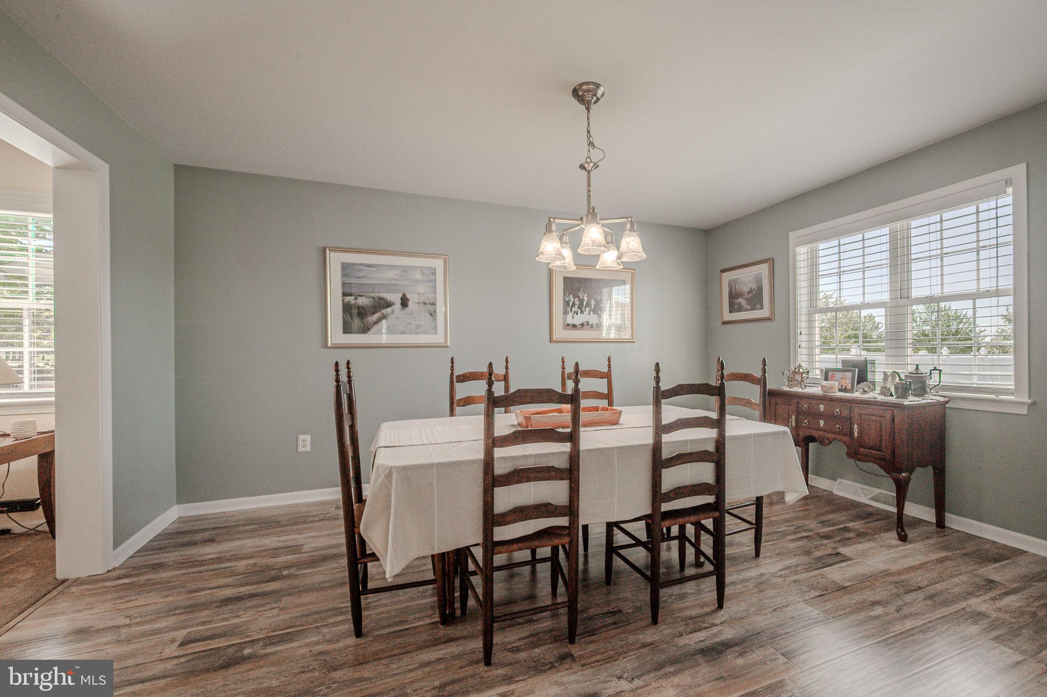 LAMBORN HUNT - Residential