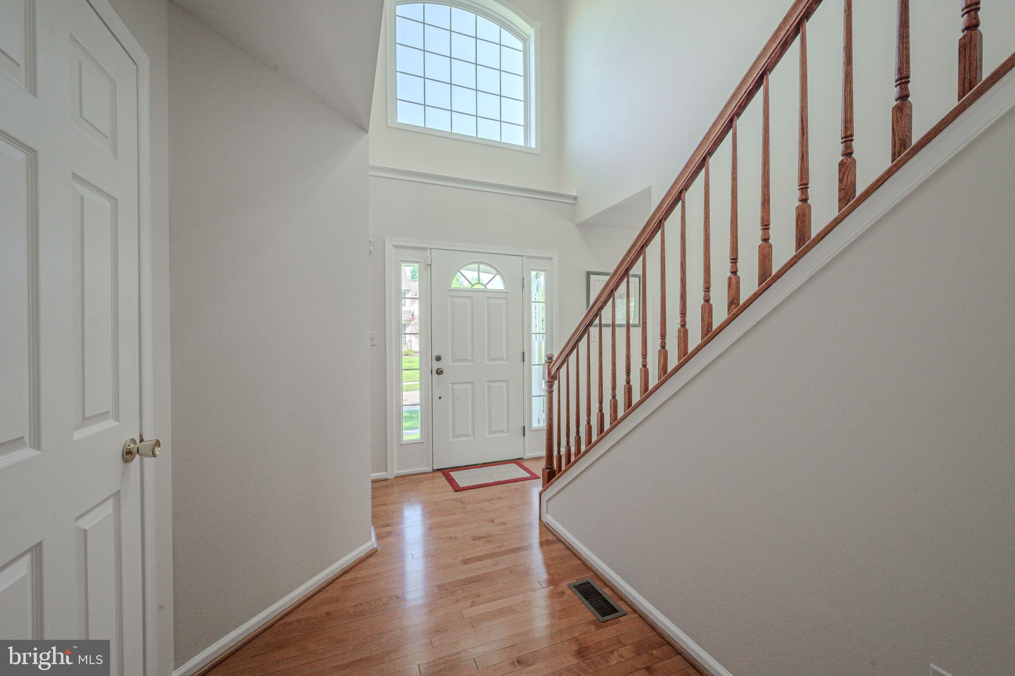 LAMBORN HUNT - Residential