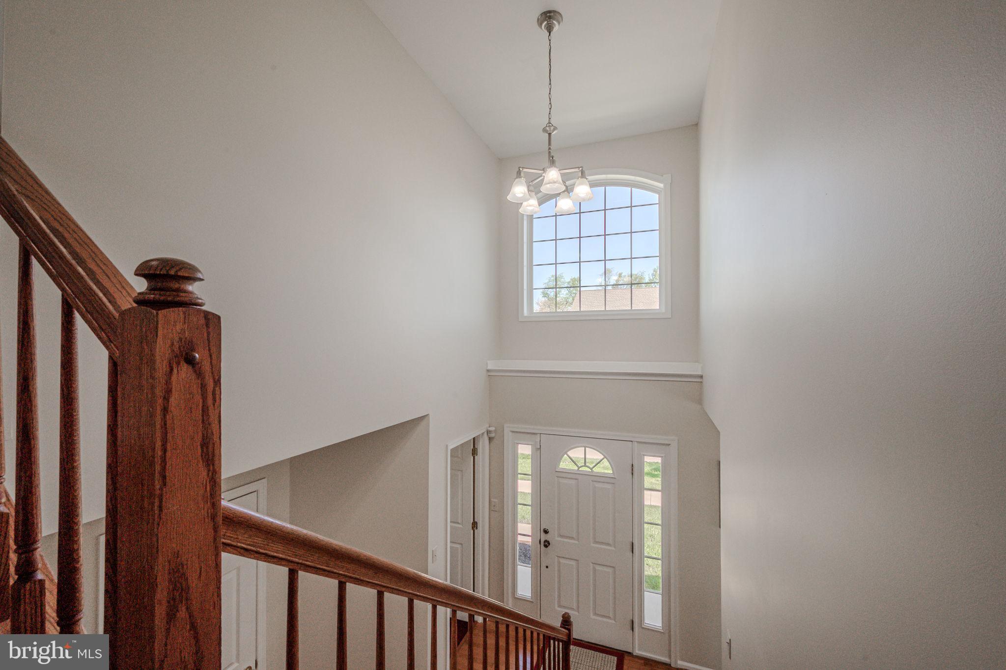 LAMBORN HUNT - Residential