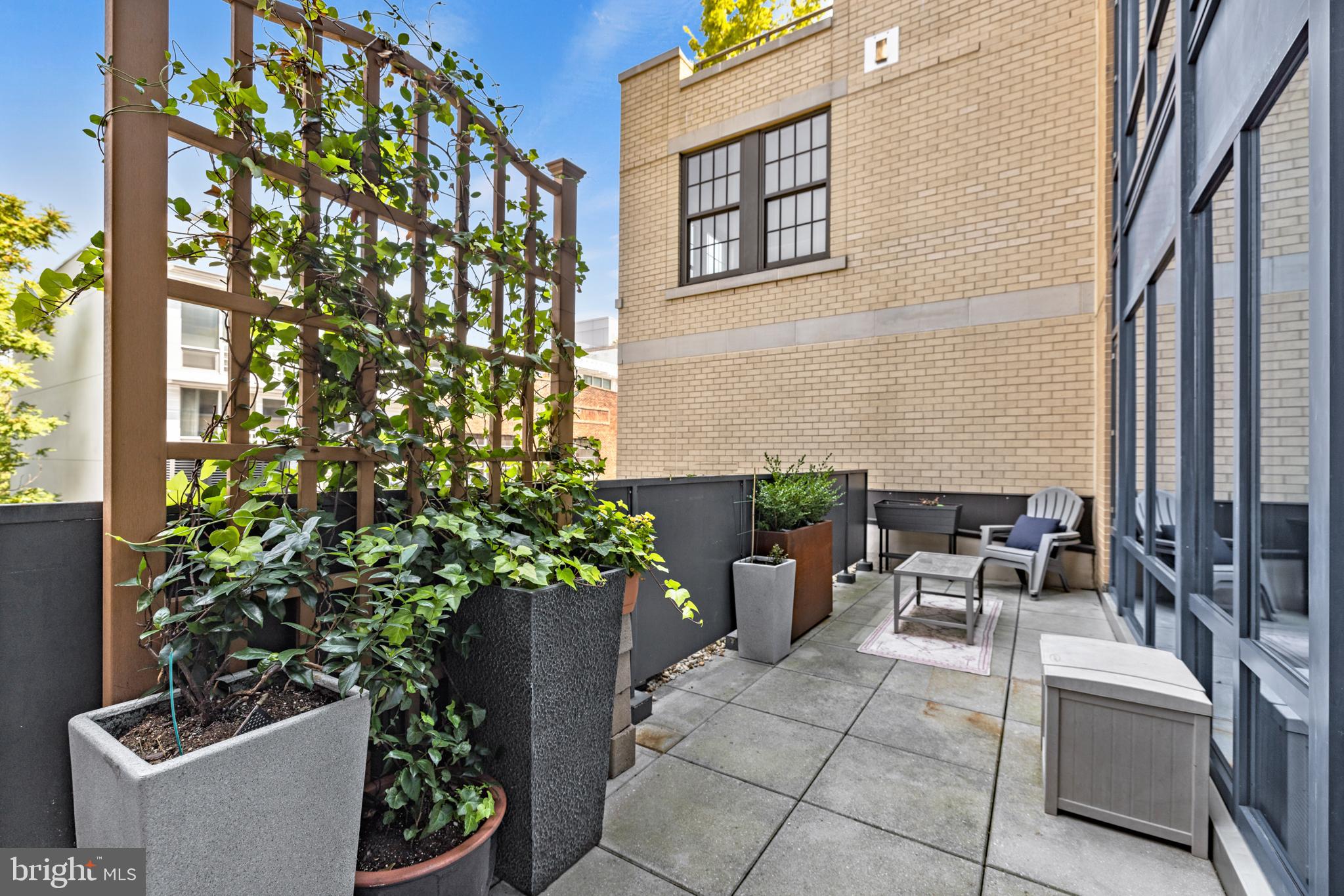 1450 CHURCH STREET NW 404