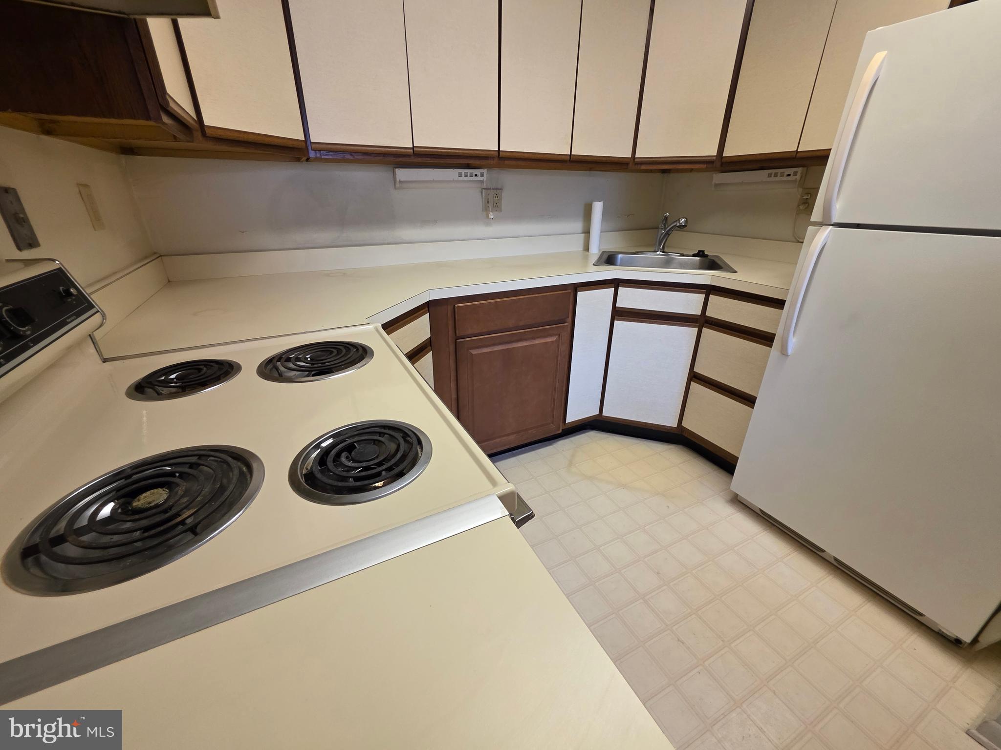 WOODWINDS - Residential