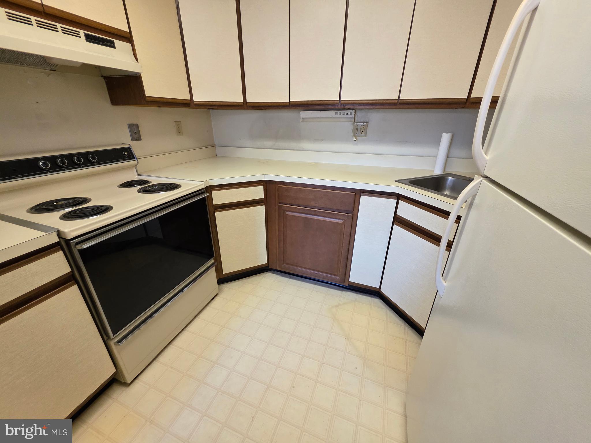 WOODWINDS - Residential