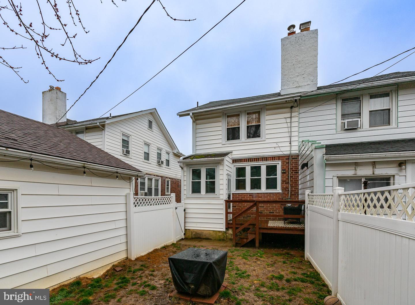 MANOA - Residential