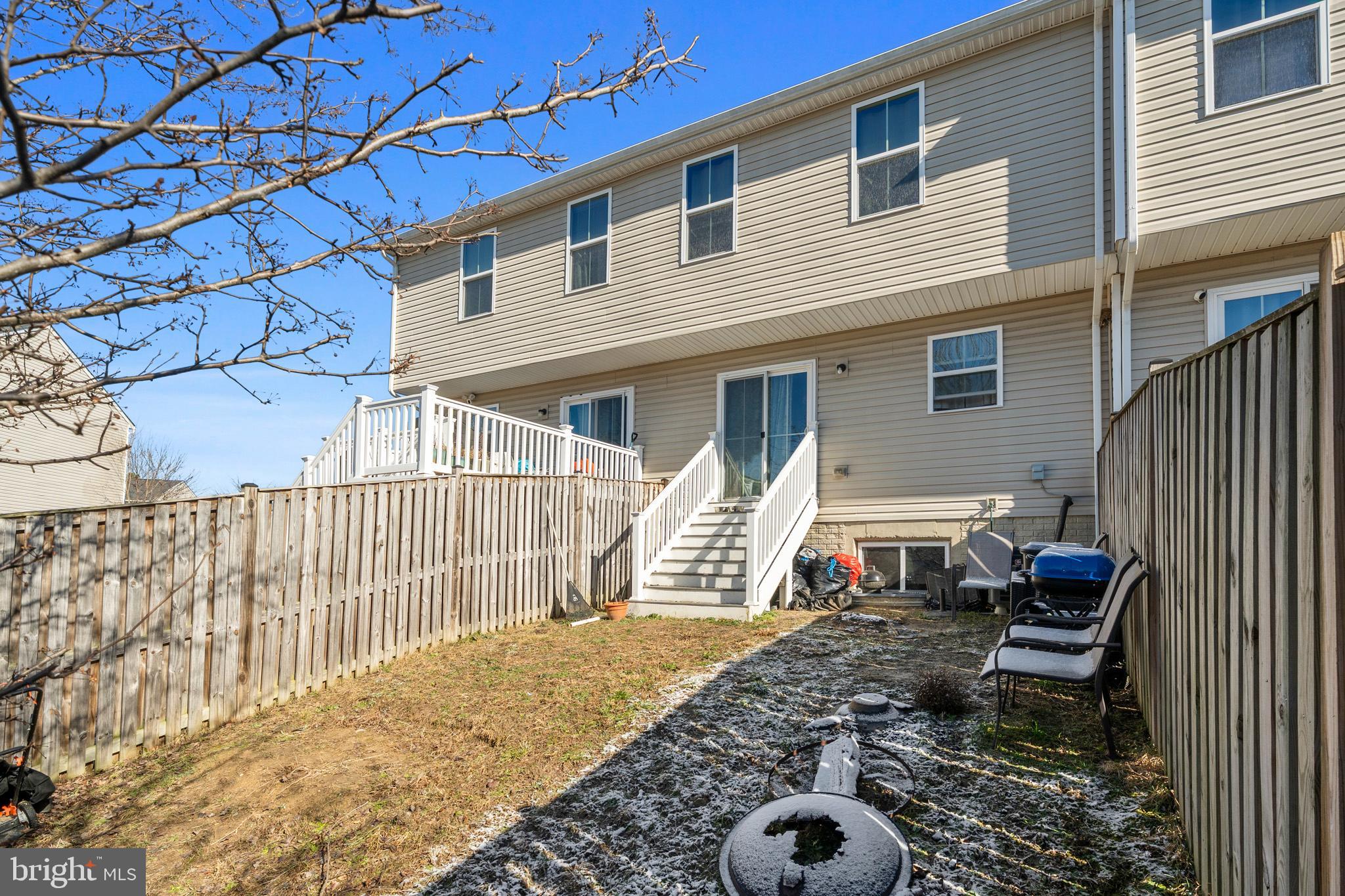 WILLOW GATE - Residential