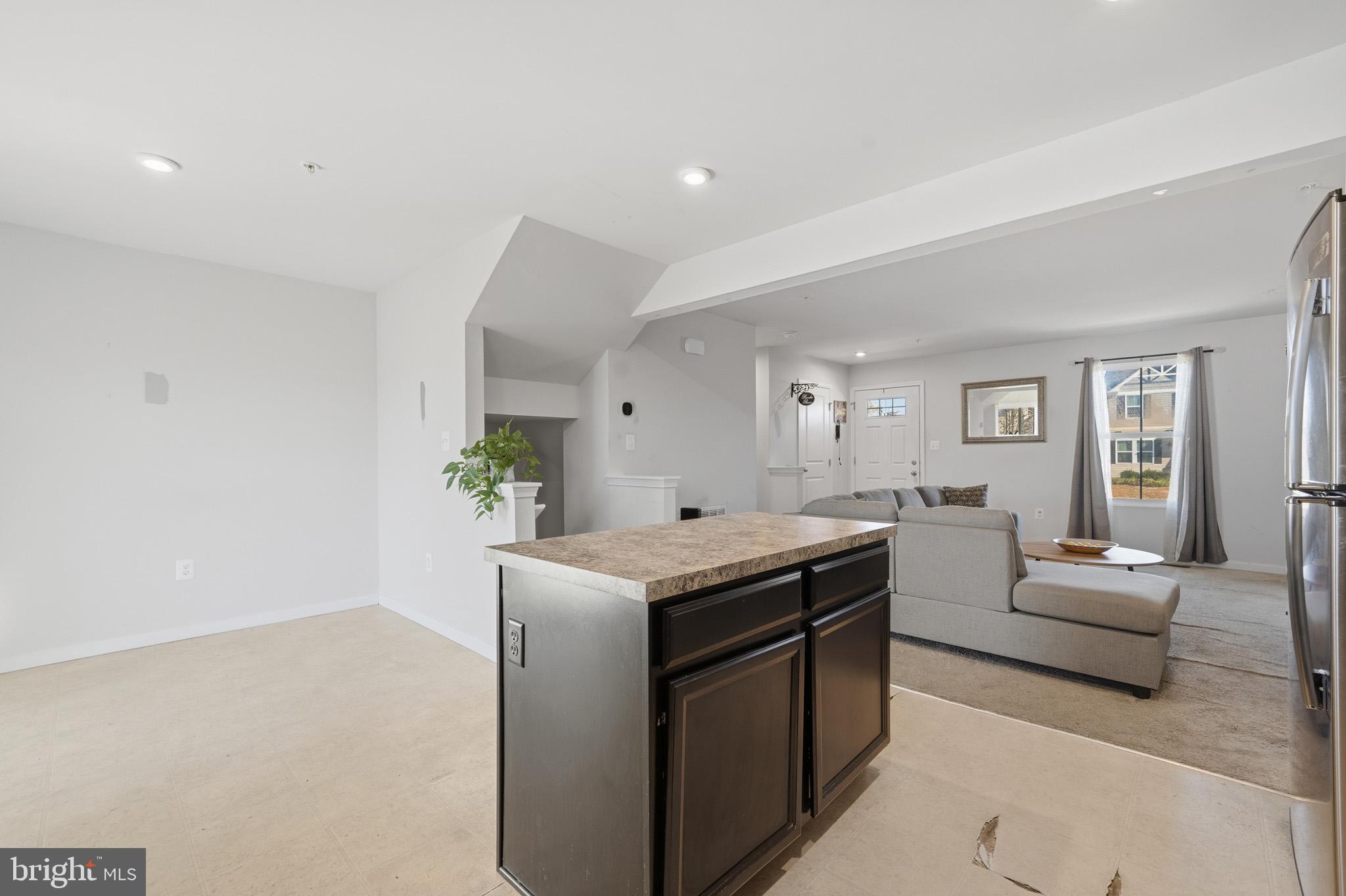 WILLOW GATE - Residential