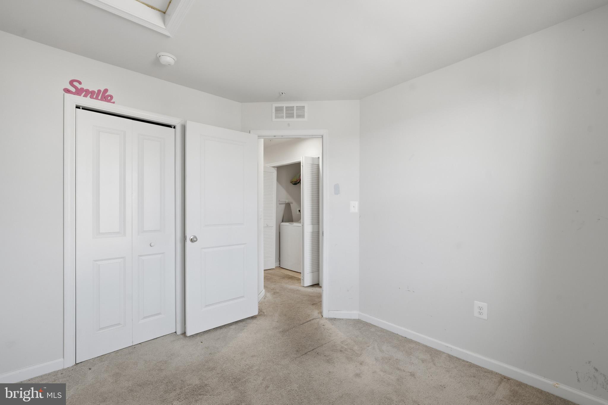 WILLOW GATE - Residential