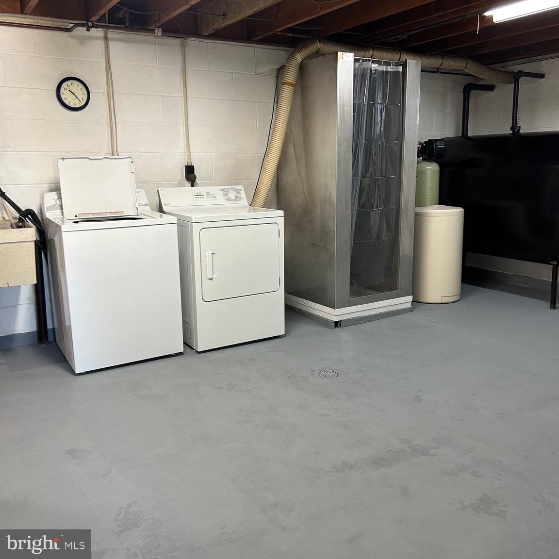 MUHLENBERG PARK - Residential