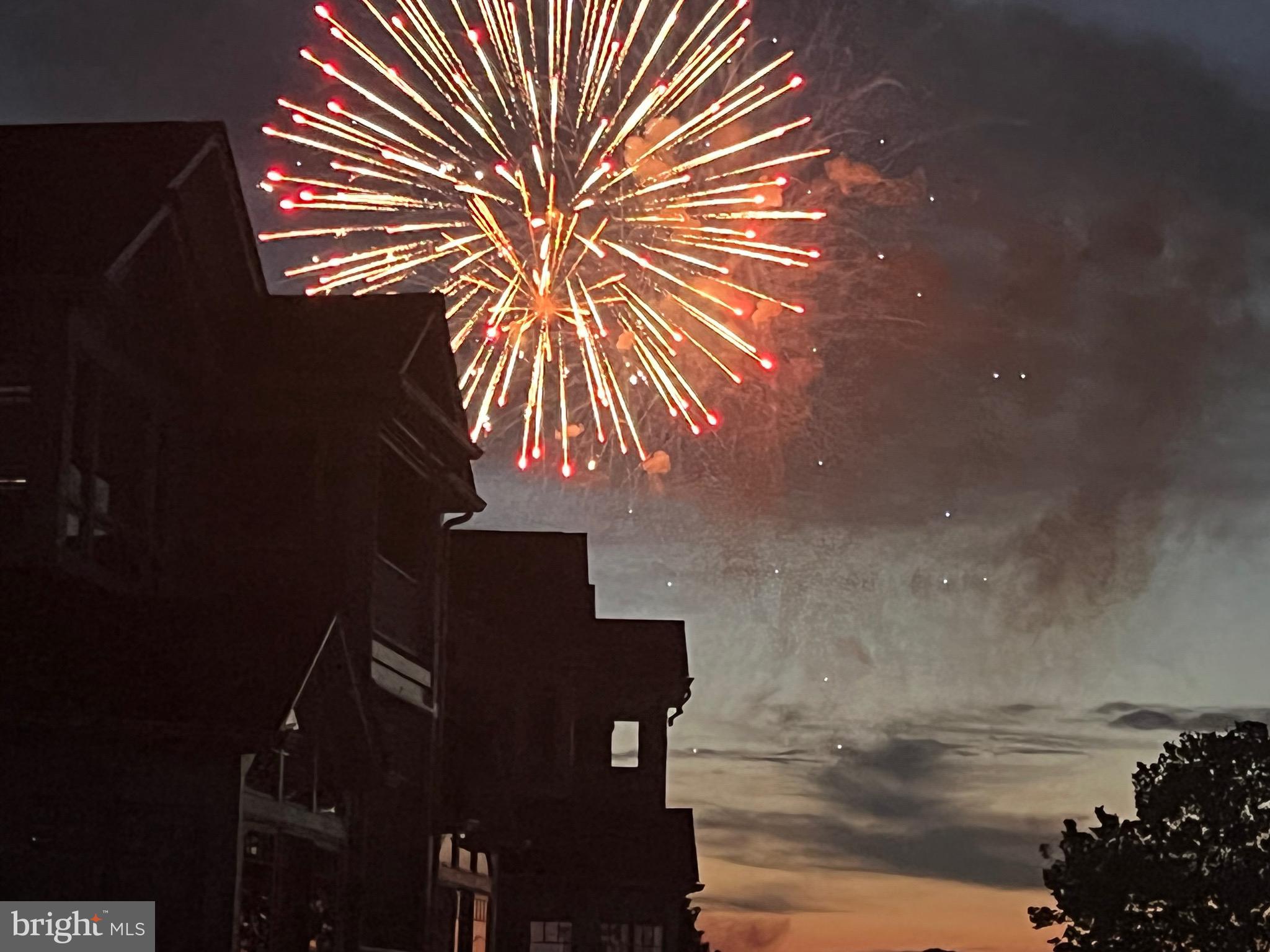 NARROWS POINTE - Residential