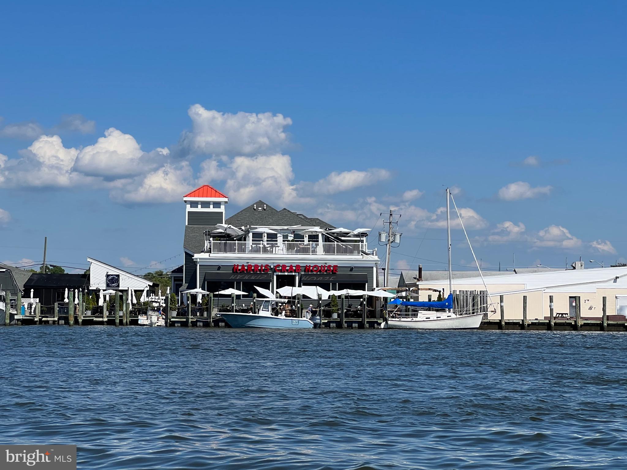 NARROWS POINTE - Residential