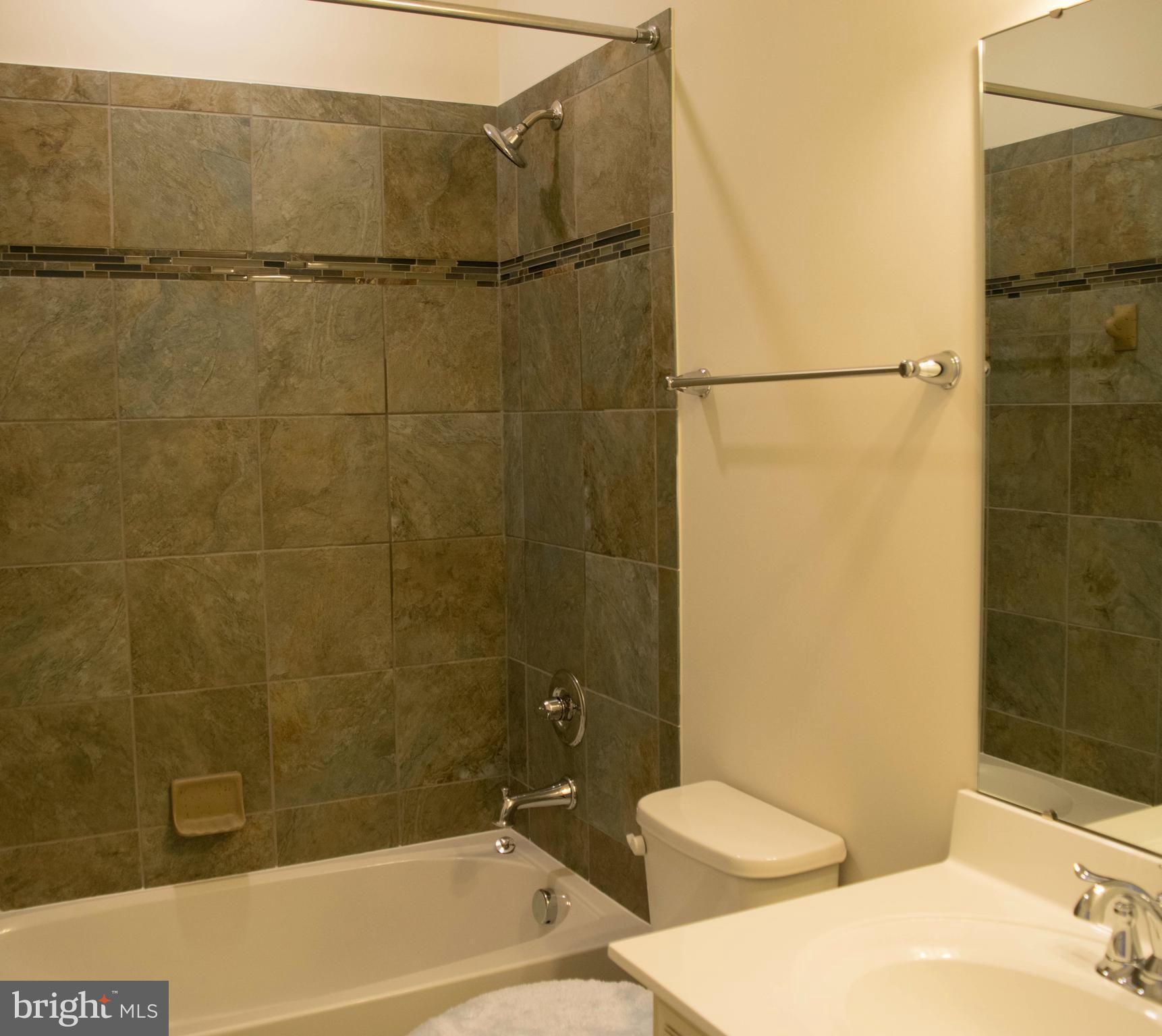 RIVER CROSSING - Residential