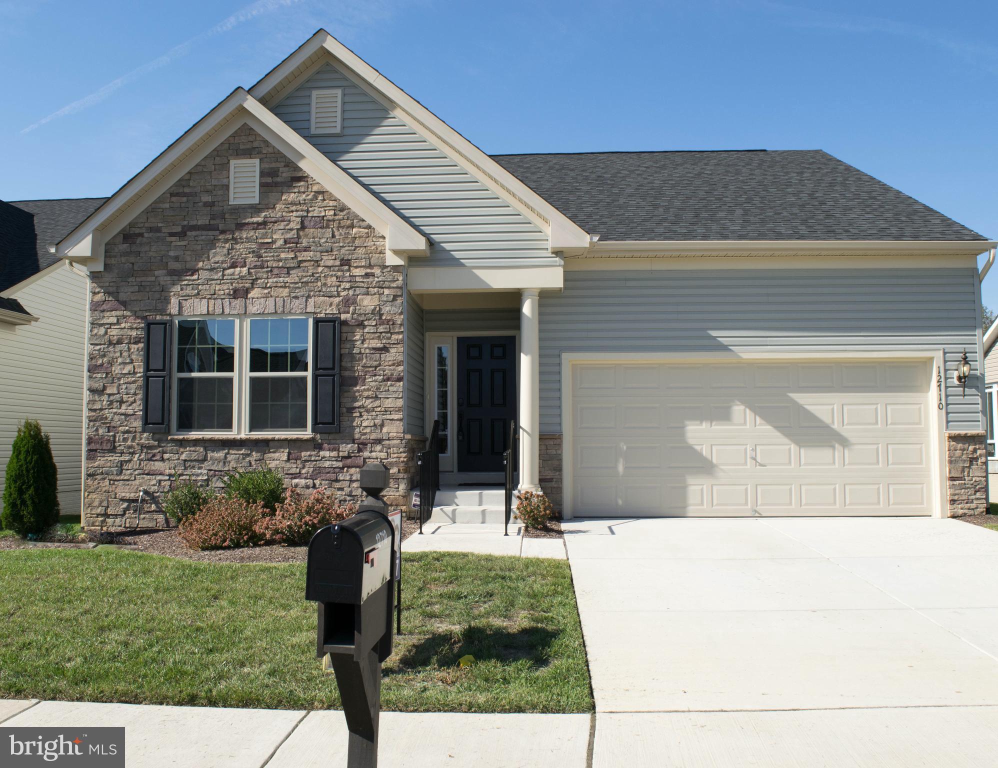 RIVER CROSSING - Residential