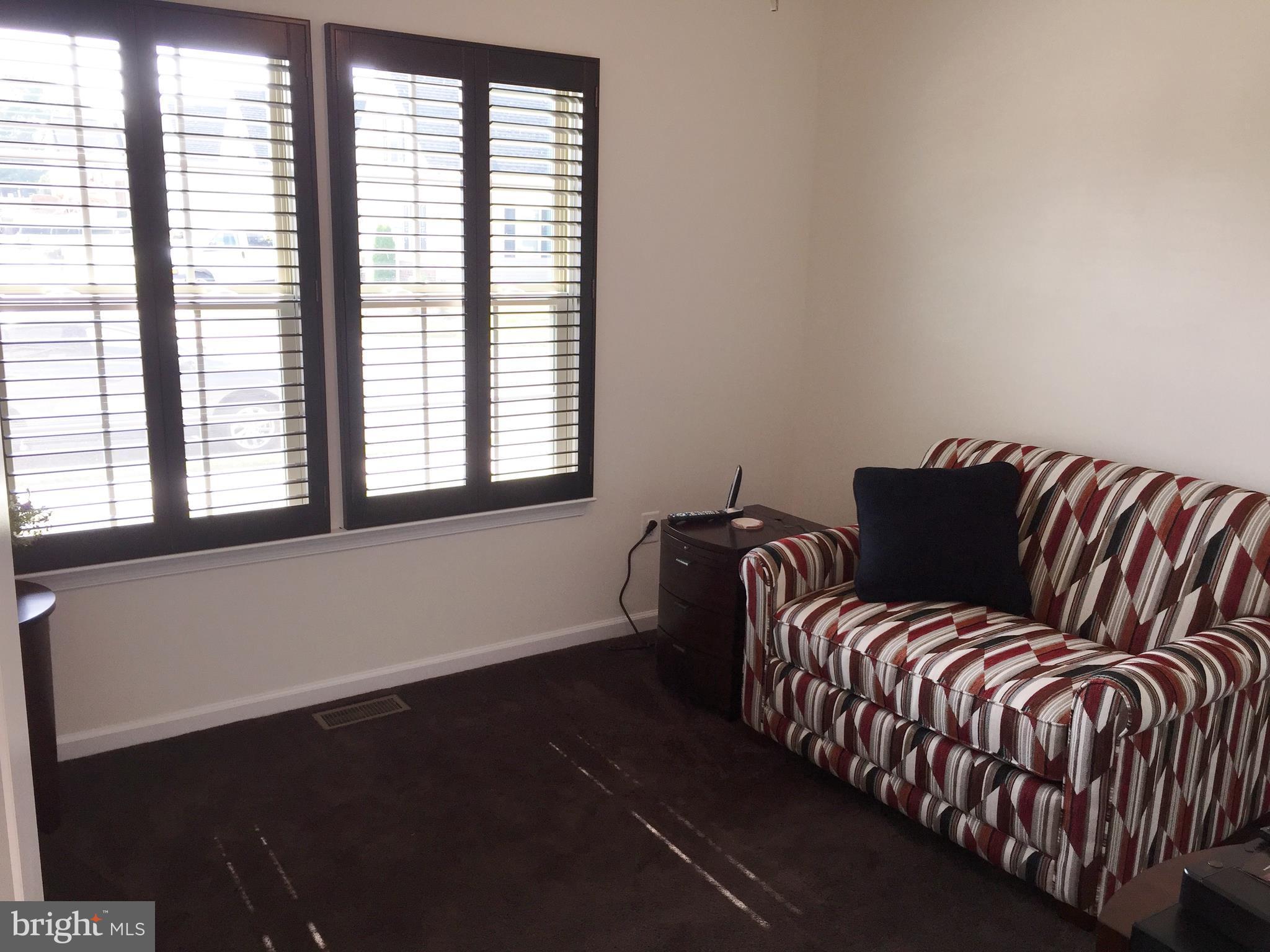 RIVER CROSSING - Residential