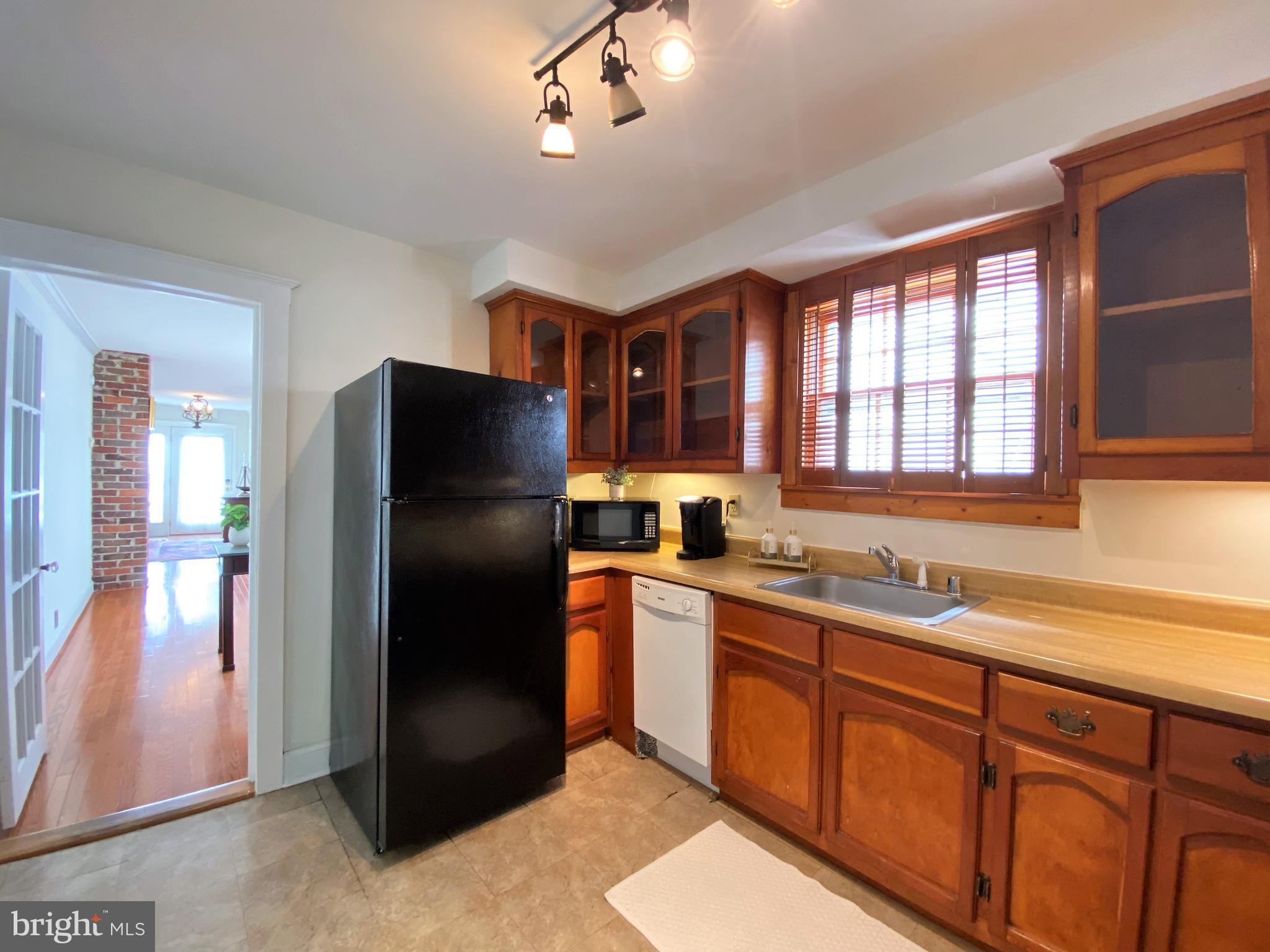 NORTH CHESAPEAKE BEACH - Commercial Lease