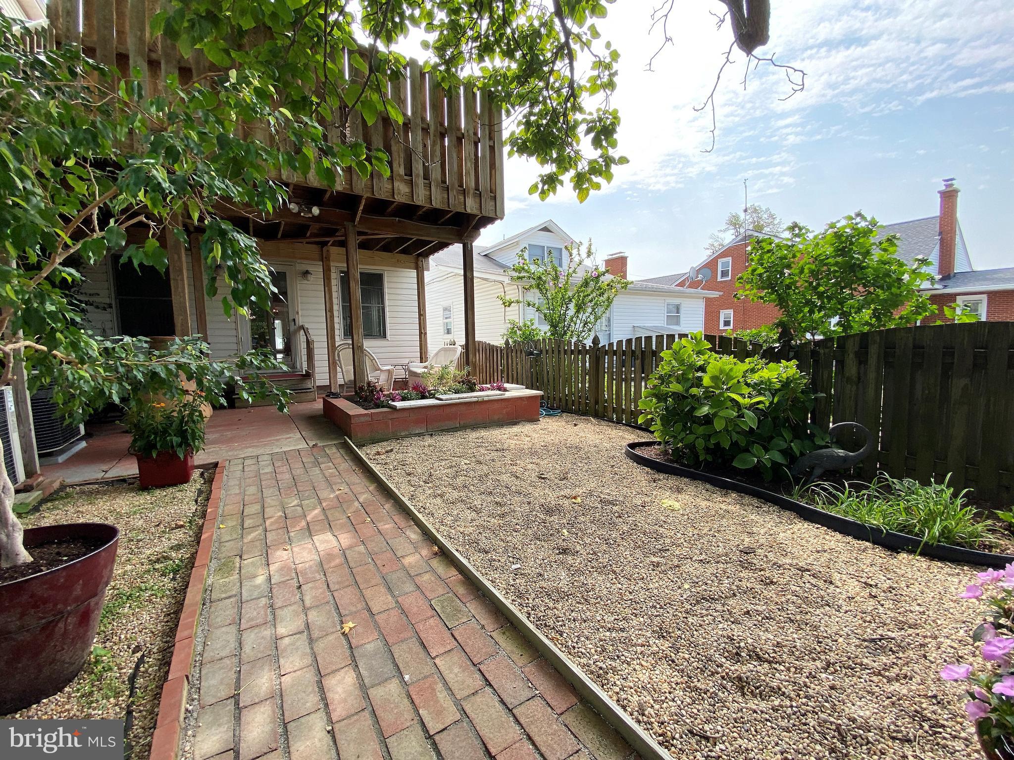 NORTH CHESAPEAKE BEACH - Commercial Lease