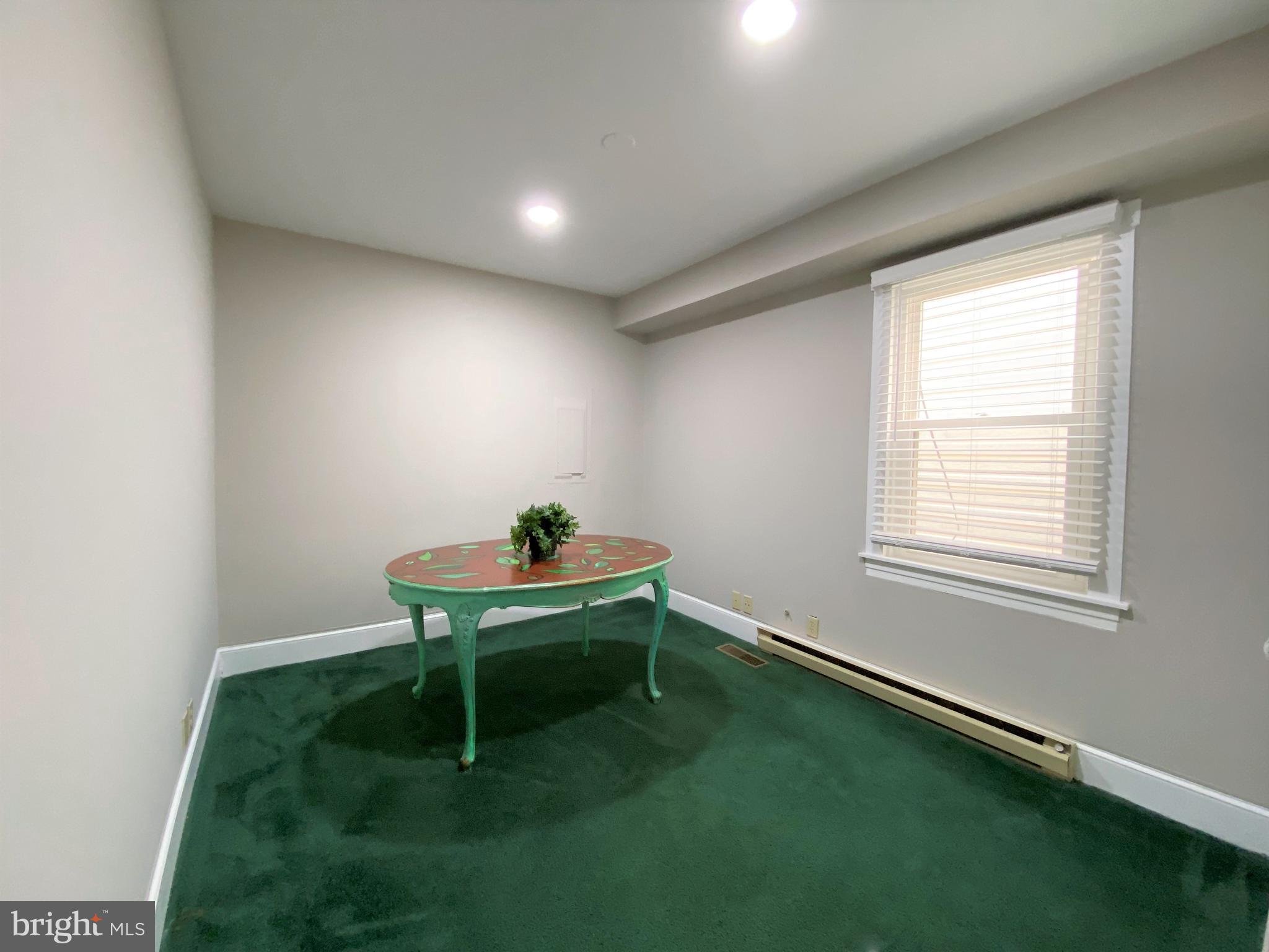 NORTH CHESAPEAKE BEACH - Commercial Lease