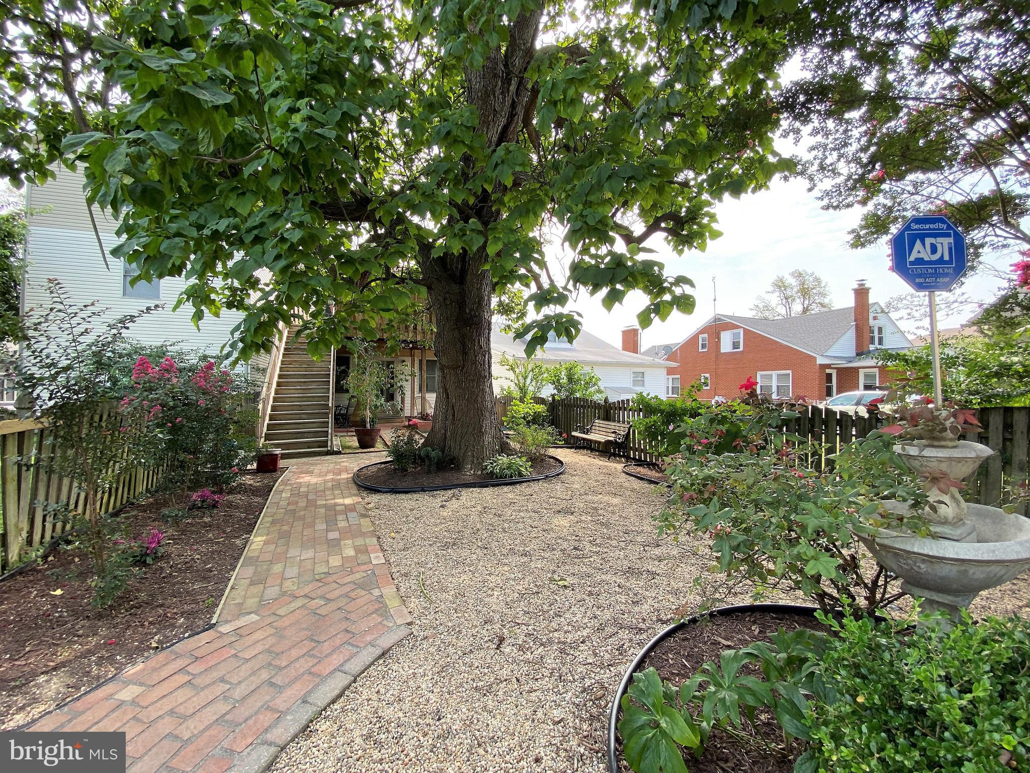 NORTH CHESAPEAKE BEACH - Commercial Lease