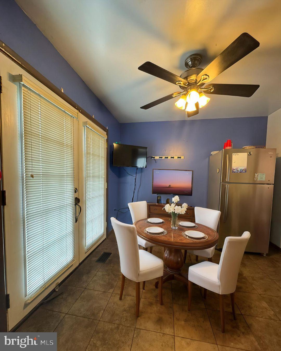 TANTALLON ON THE POTOMAC - Residential