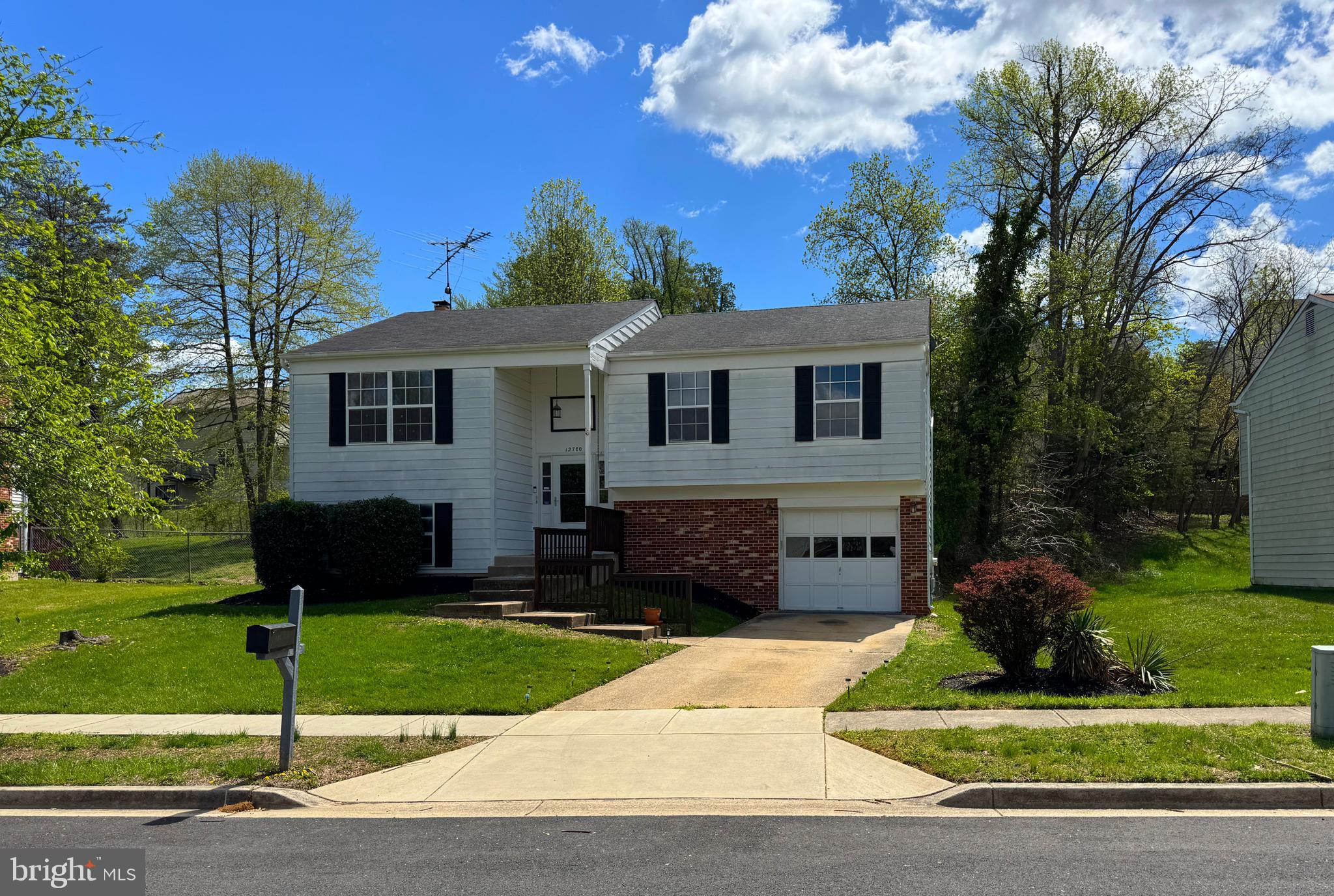 TANTALLON ON THE POTOMAC - Residential