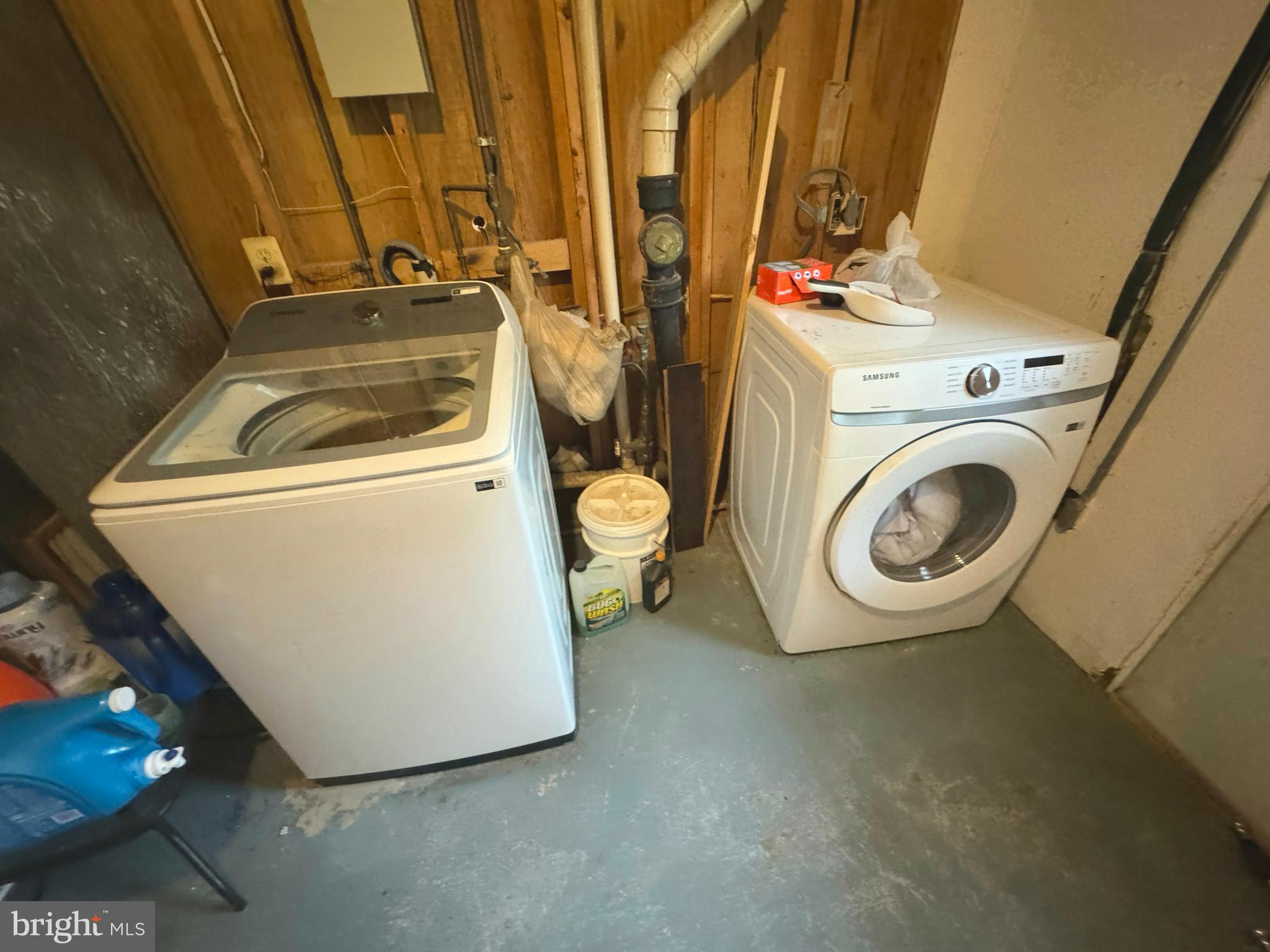 TANTALLON ON THE POTOMAC - Residential