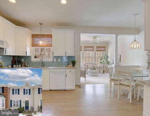 Townhouse For Sale - 7931 Delores Court<br/> Calvert County, CHESAPEAKE BEACH, MD 20732