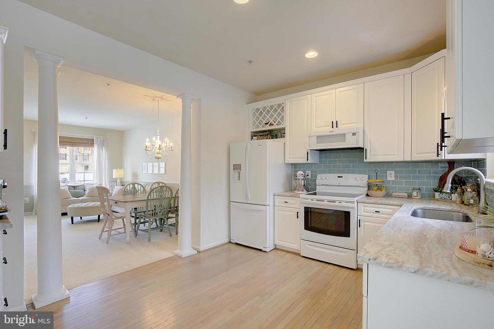 BAYVIEW HILLS - Residential