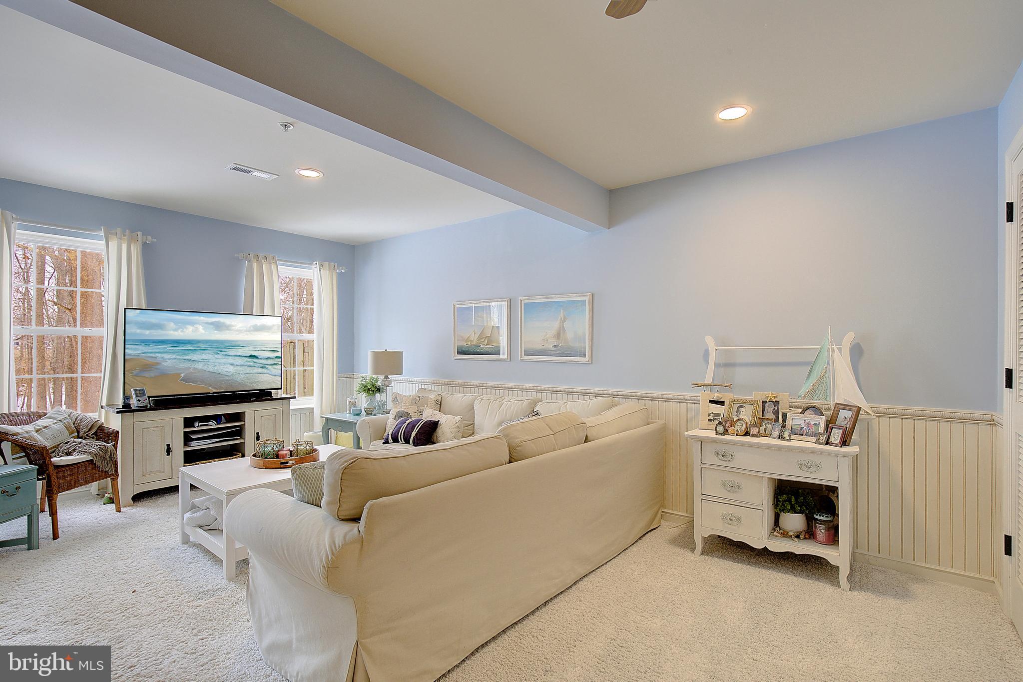 BAYVIEW HILLS - Residential