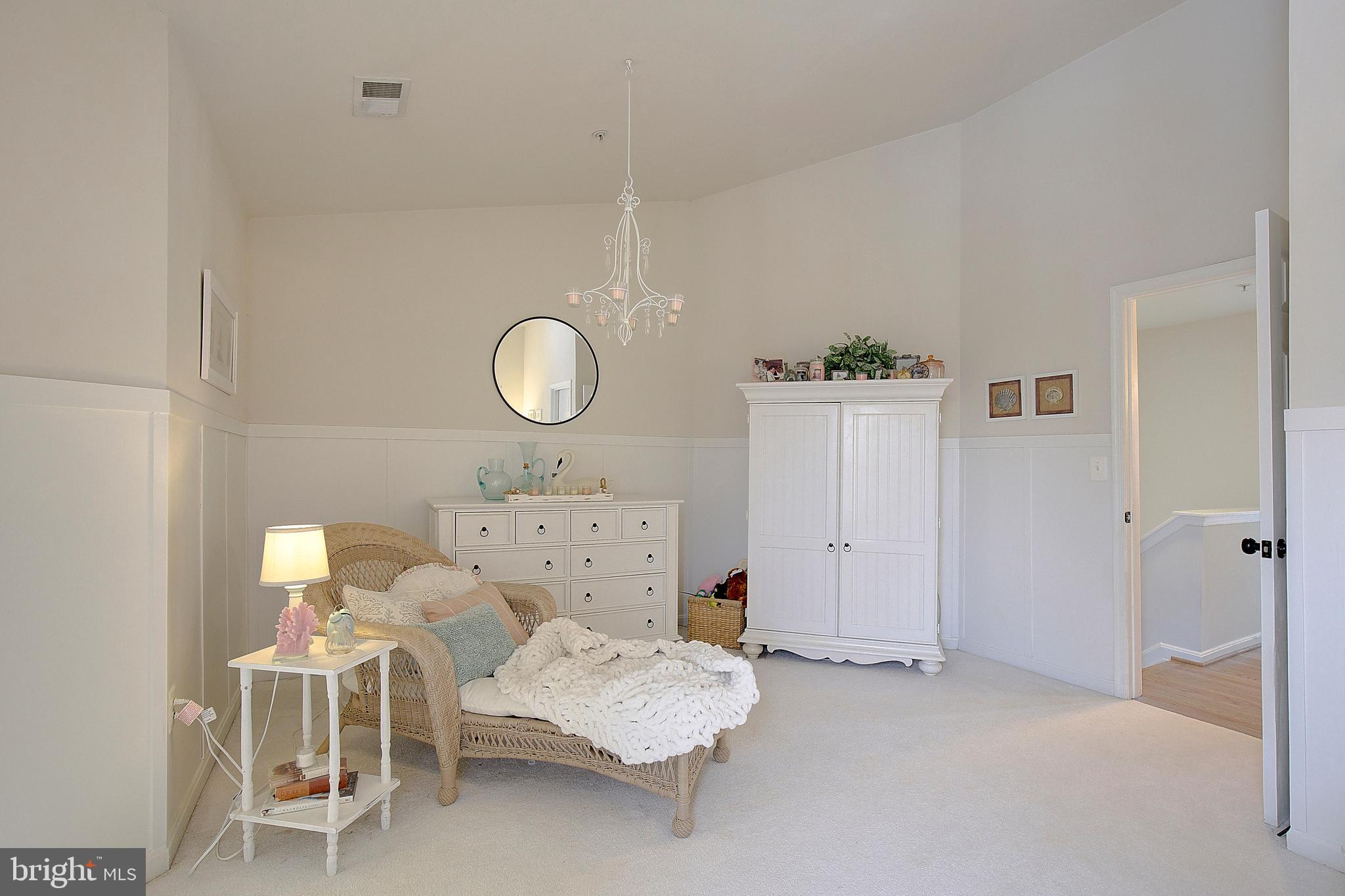 BAYVIEW HILLS - Residential