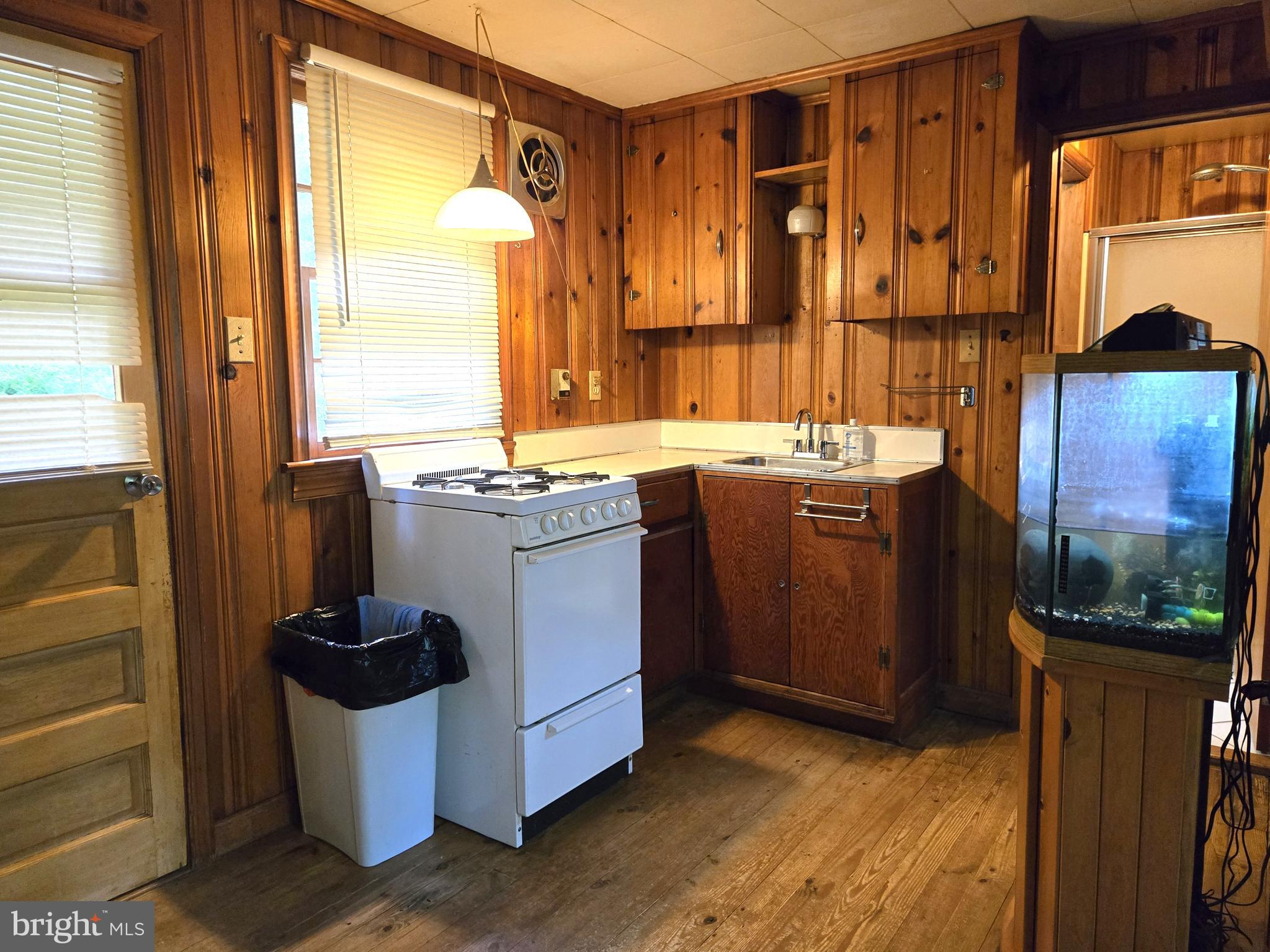 WILDE  ACRES - Residential