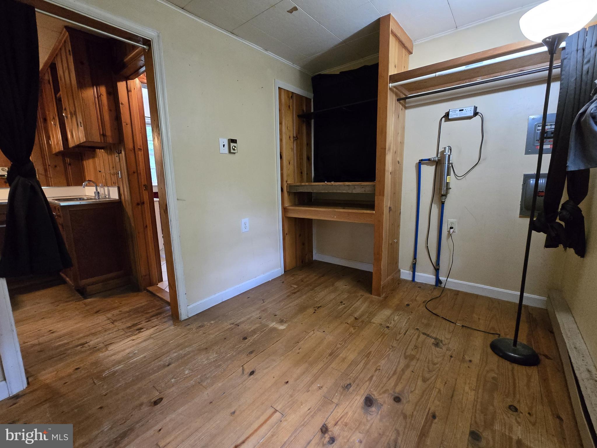 WILDE  ACRES - Residential