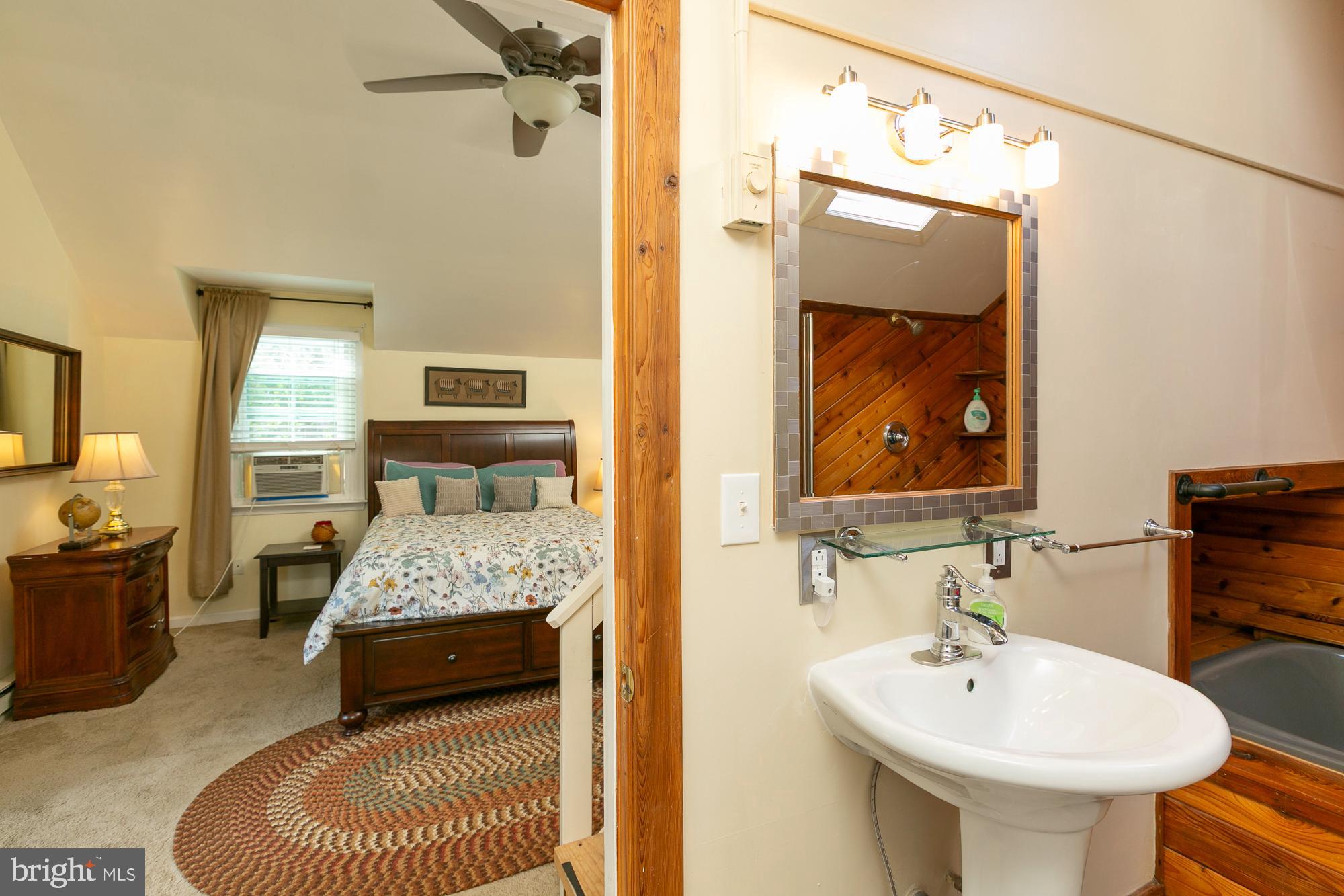 SHEPHERDSTOWN - Residential