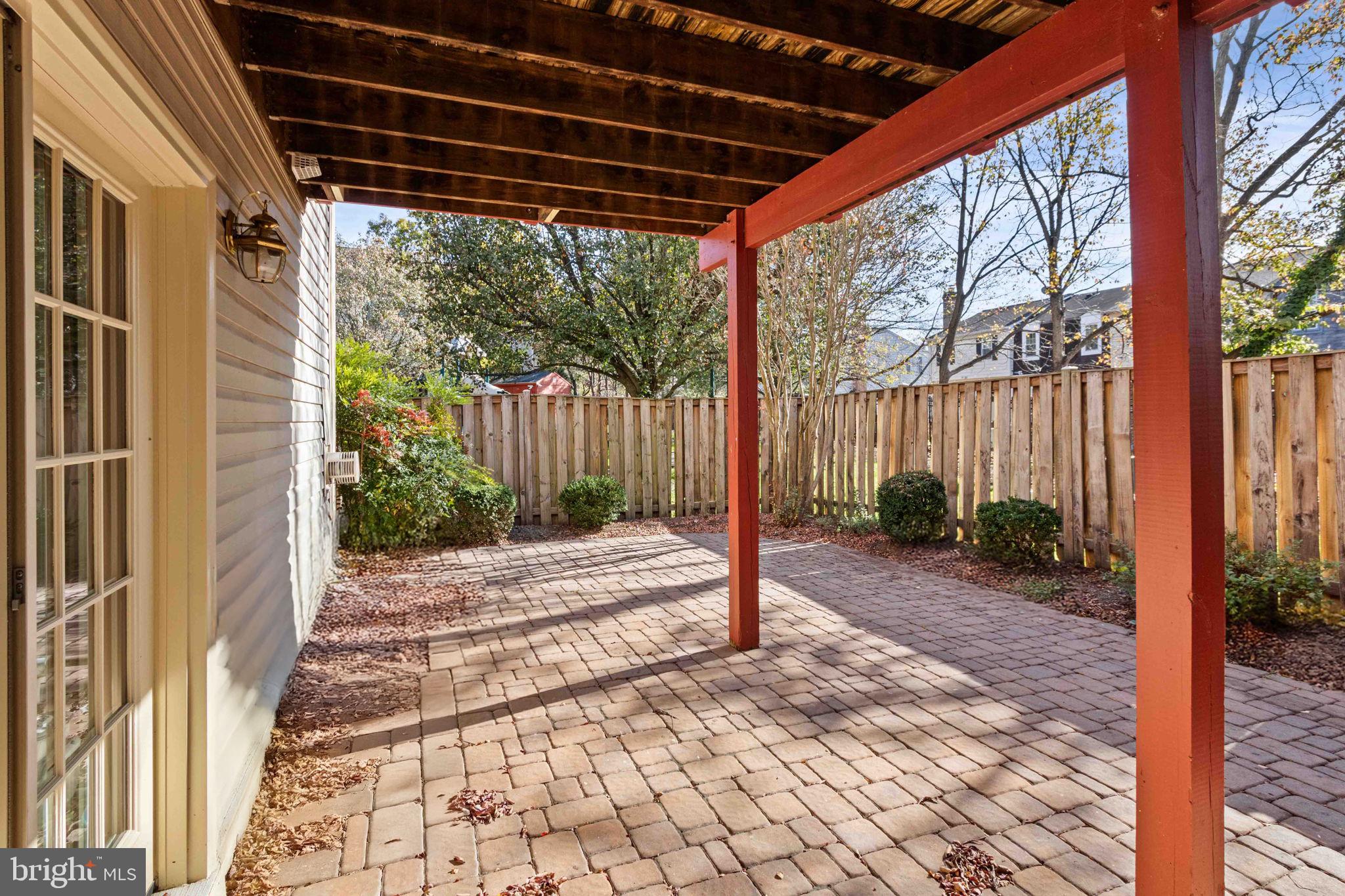 POTTERS GLEN - Residential