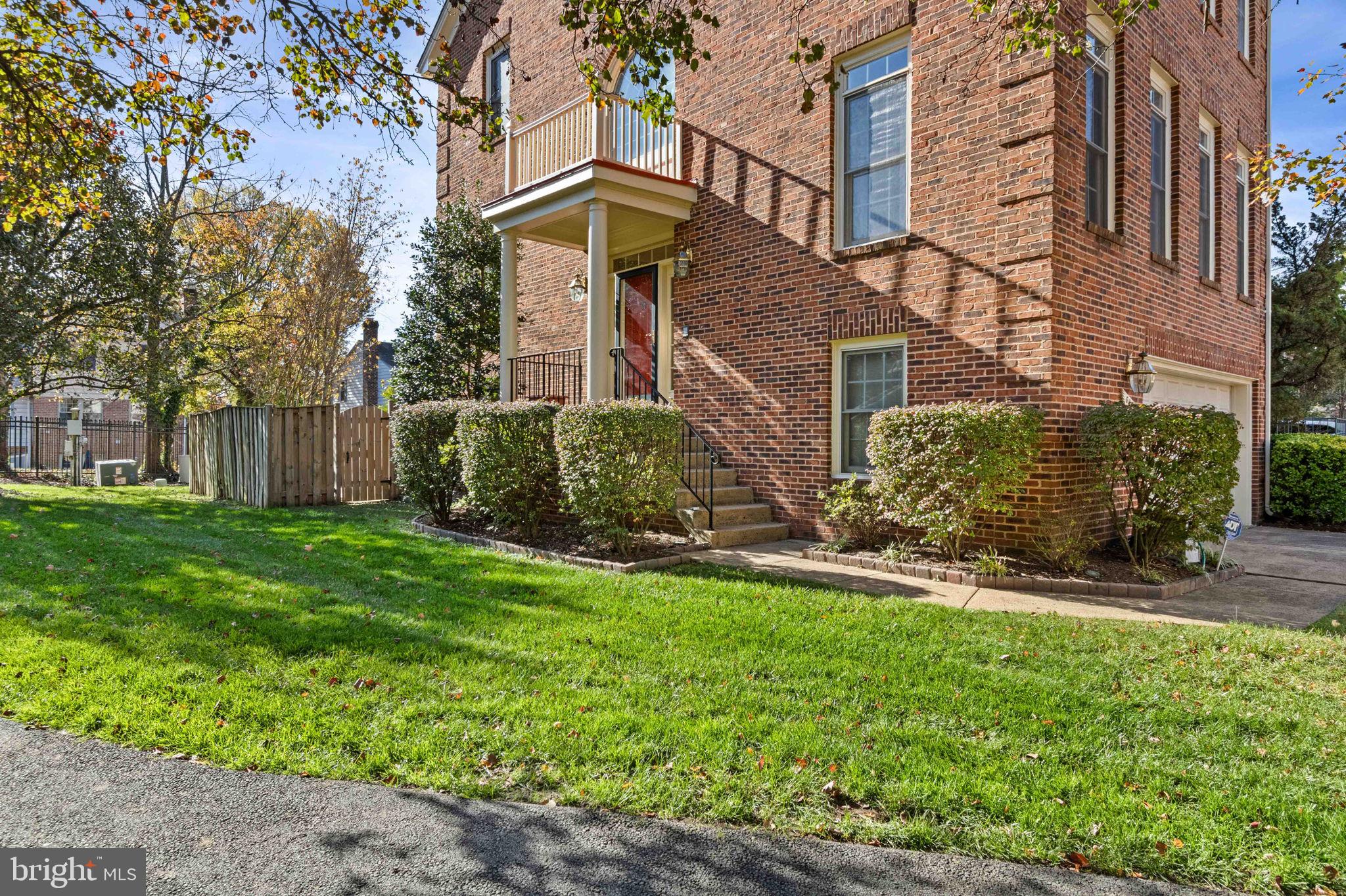 POTTERS GLEN - Residential