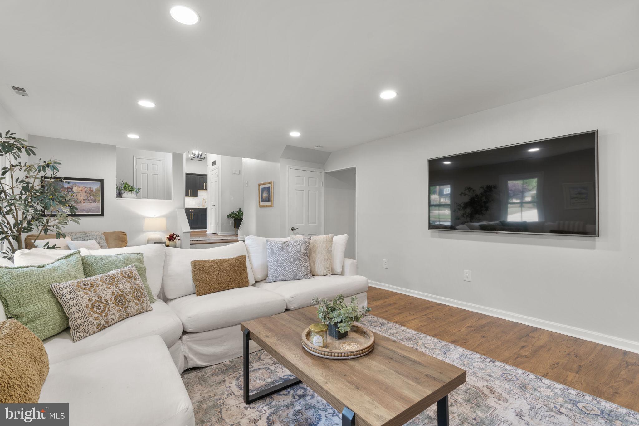 CROFTON PARK - Residential