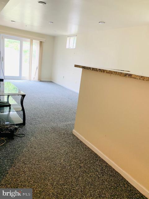 BARNABY KNOLLS - Residential