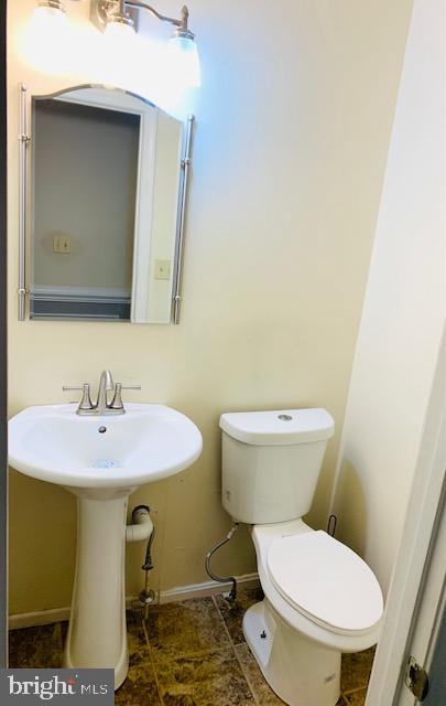 BARNABY KNOLLS - Residential