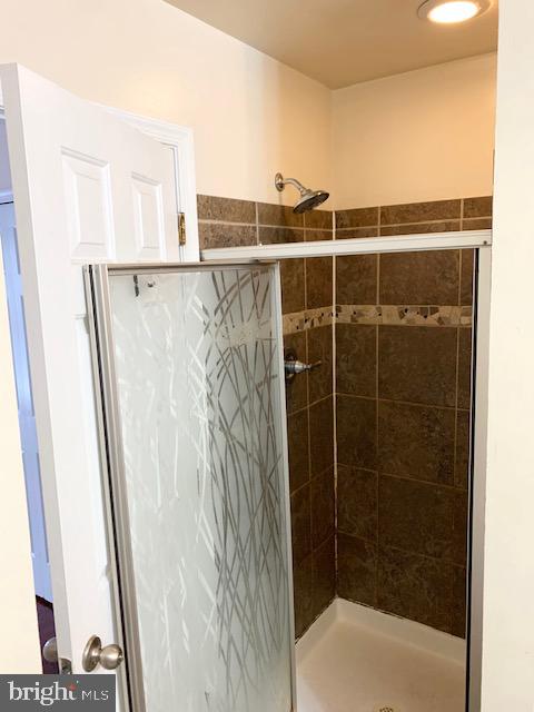 BARNABY KNOLLS - Residential