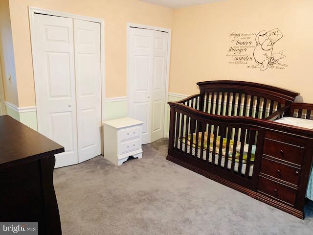 BARNABY KNOLLS - Residential