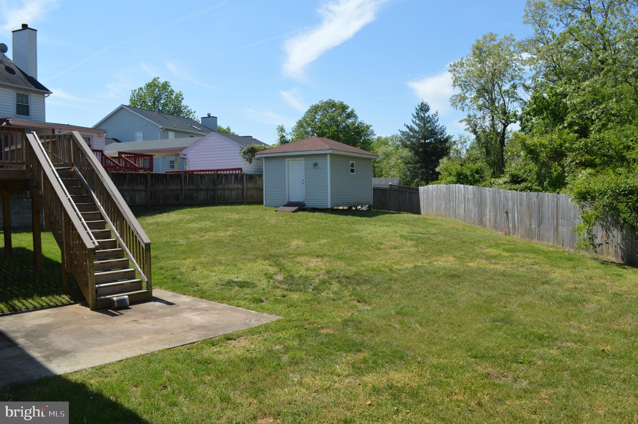 BARNABY KNOLLS - Residential