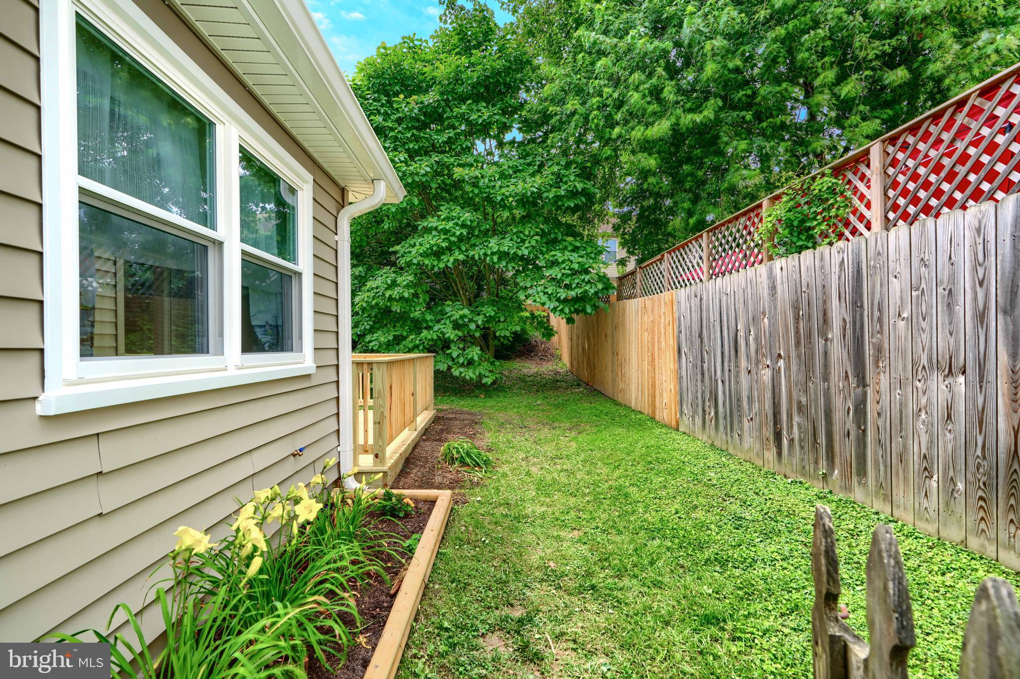 2907 BYRON COURT