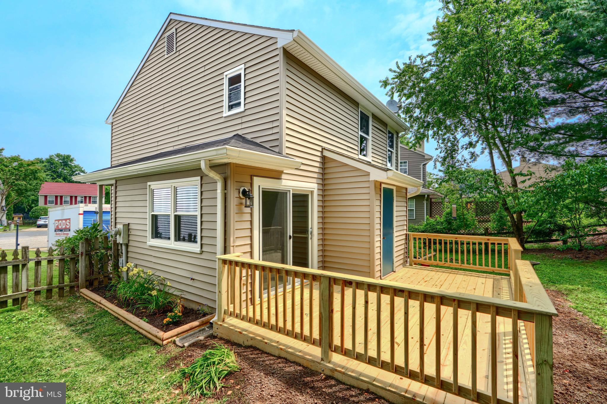2907 BYRON COURT